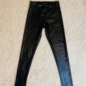 Leather leggings